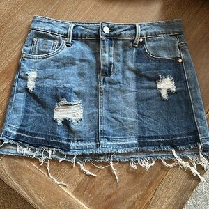 Tractr girls denim miniskirt size large.